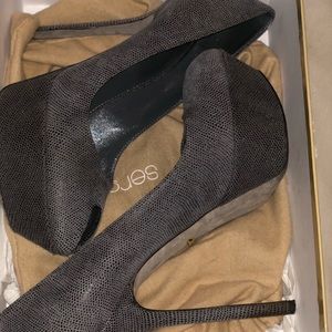 Sergio Rossi grey platform pumps